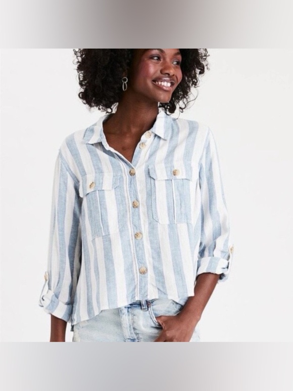 American Eagle Outfitters Blue and White Striped Cropped Button-Up - Picture 2 of 7